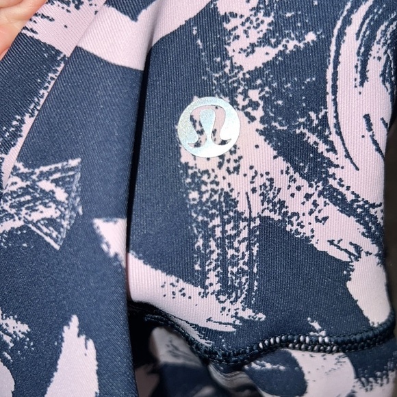 Lululemon Wunder Under Crop High Rise Leggings Size 6 - Picture 5 of 7